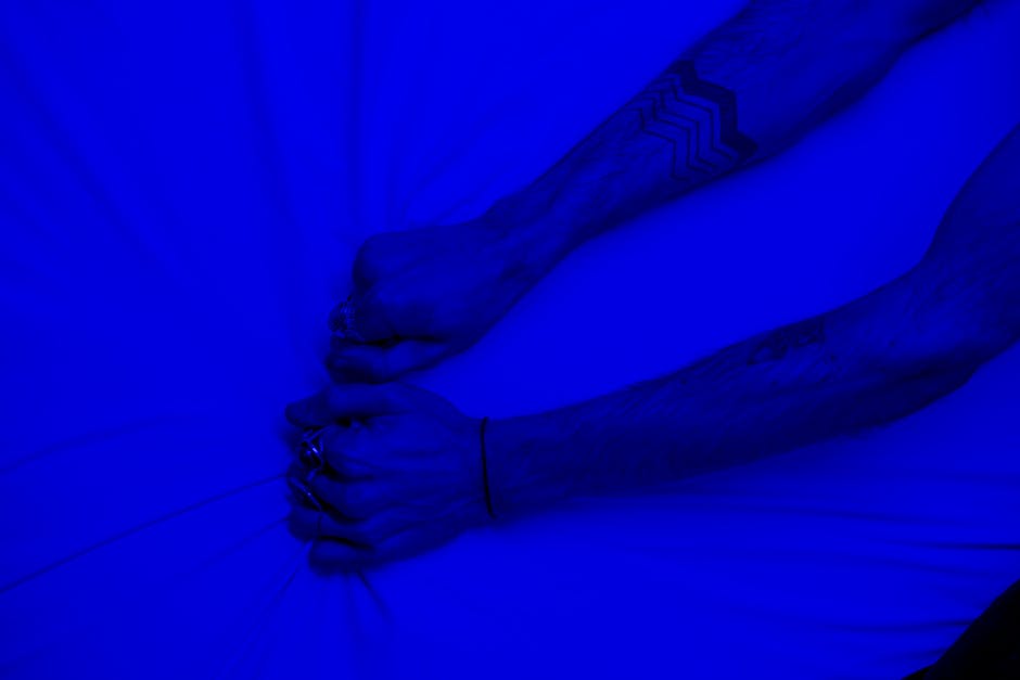 "J’étais dans un état de tension extrême, j’ai pété les plombs" : des parents et leur fils enkystés dans un cercle de violences sans fin