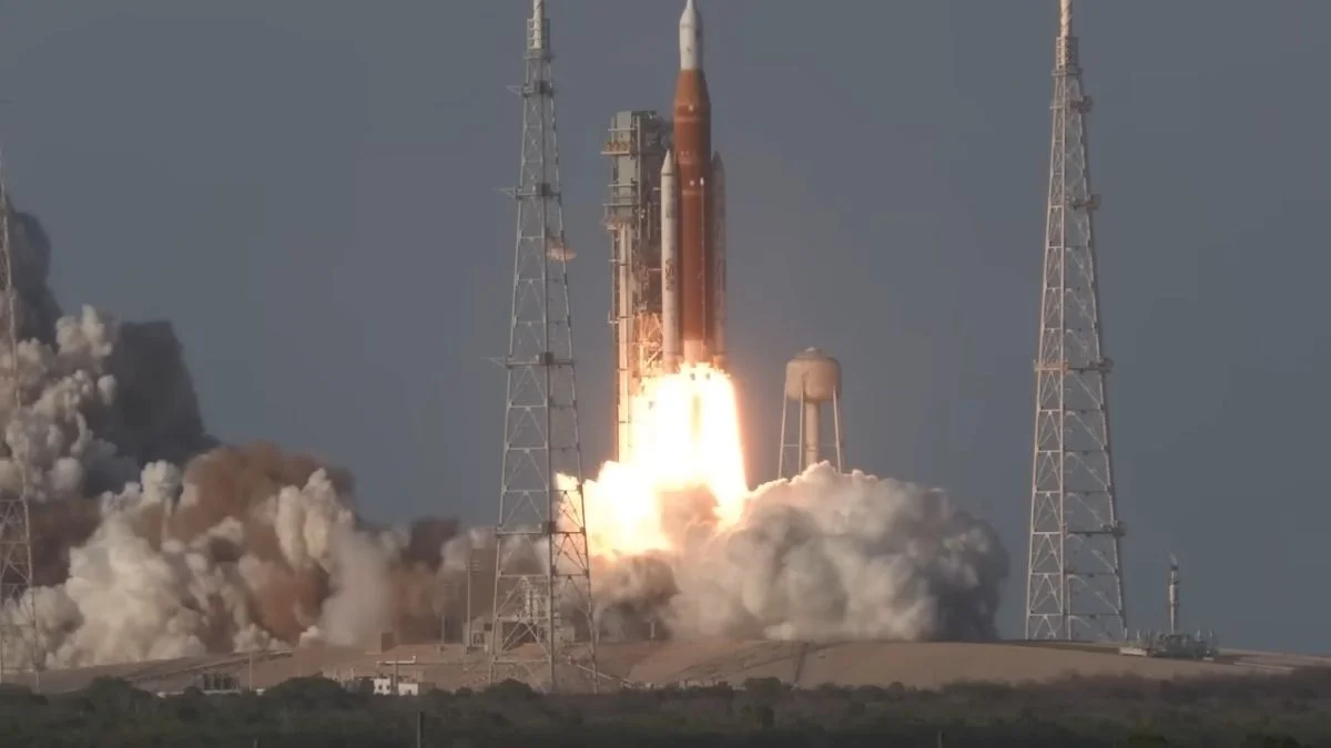 Artemis 2 poleciał w kierunku Księżyca. Ruszyli, ale nie bez kłopotów